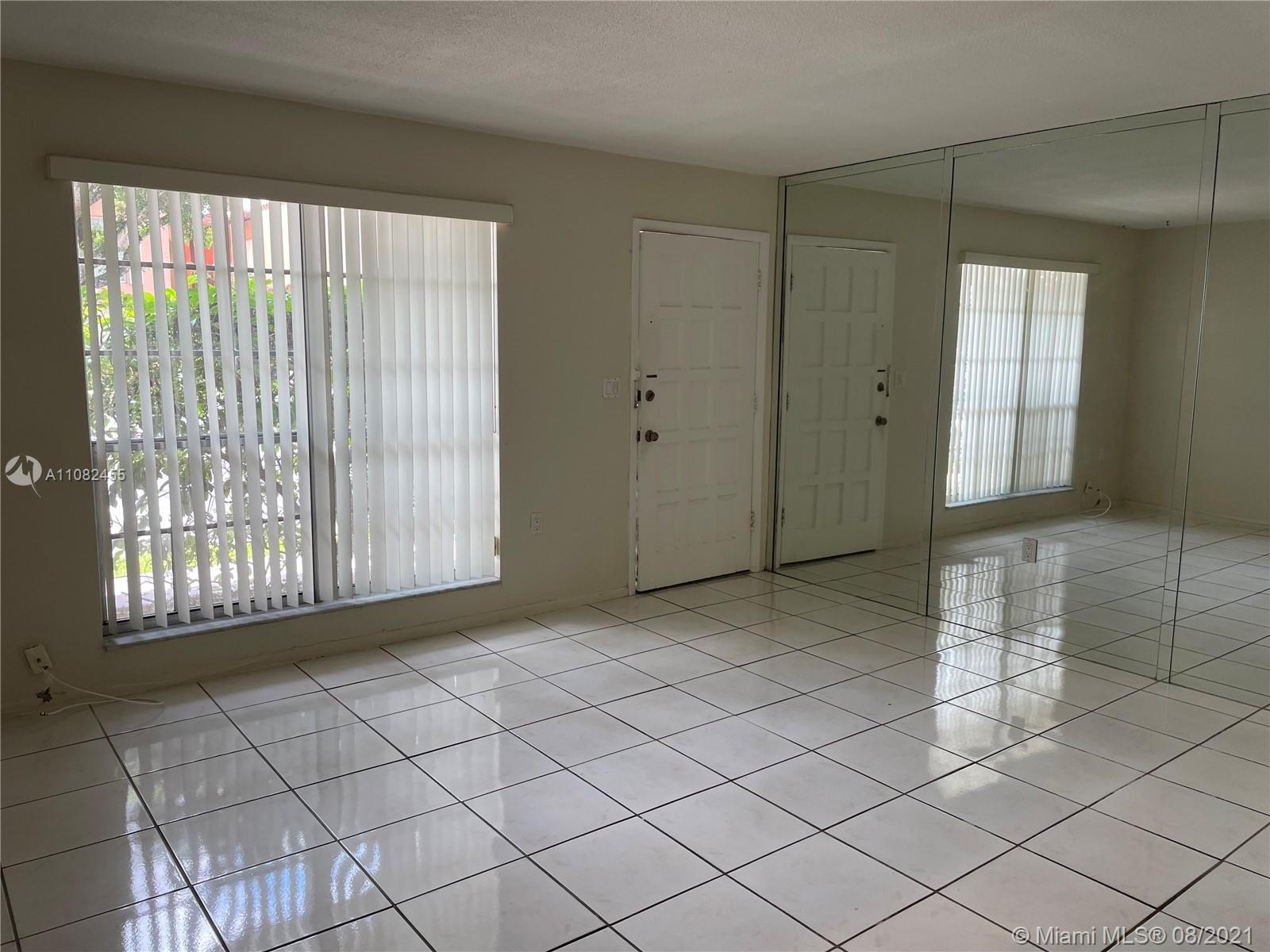 10746 N Kendall Dr # N5, Miami FL 33176 photo 3