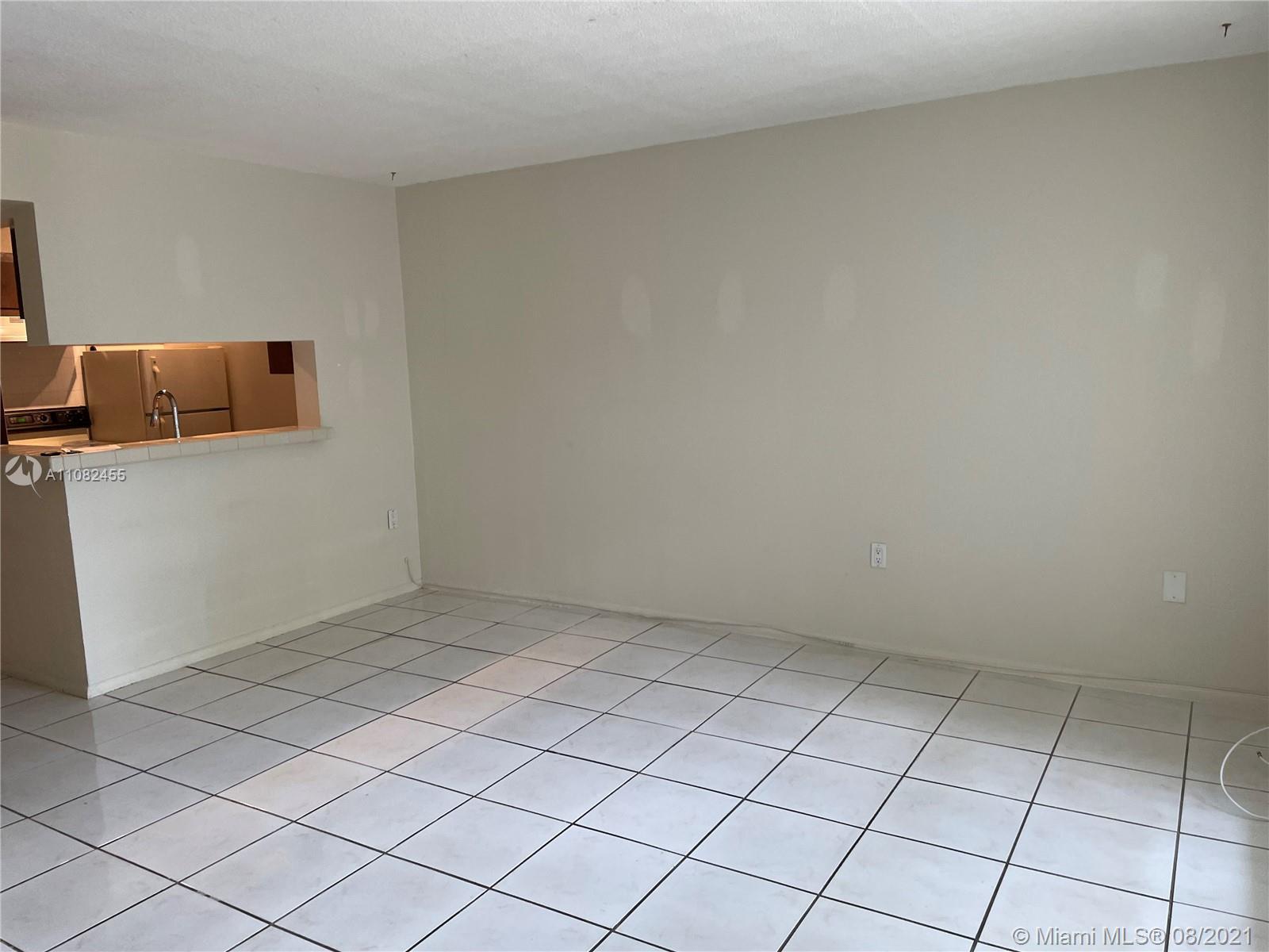 10746 N Kendall Dr # N5, Miami FL 33176 photo 4