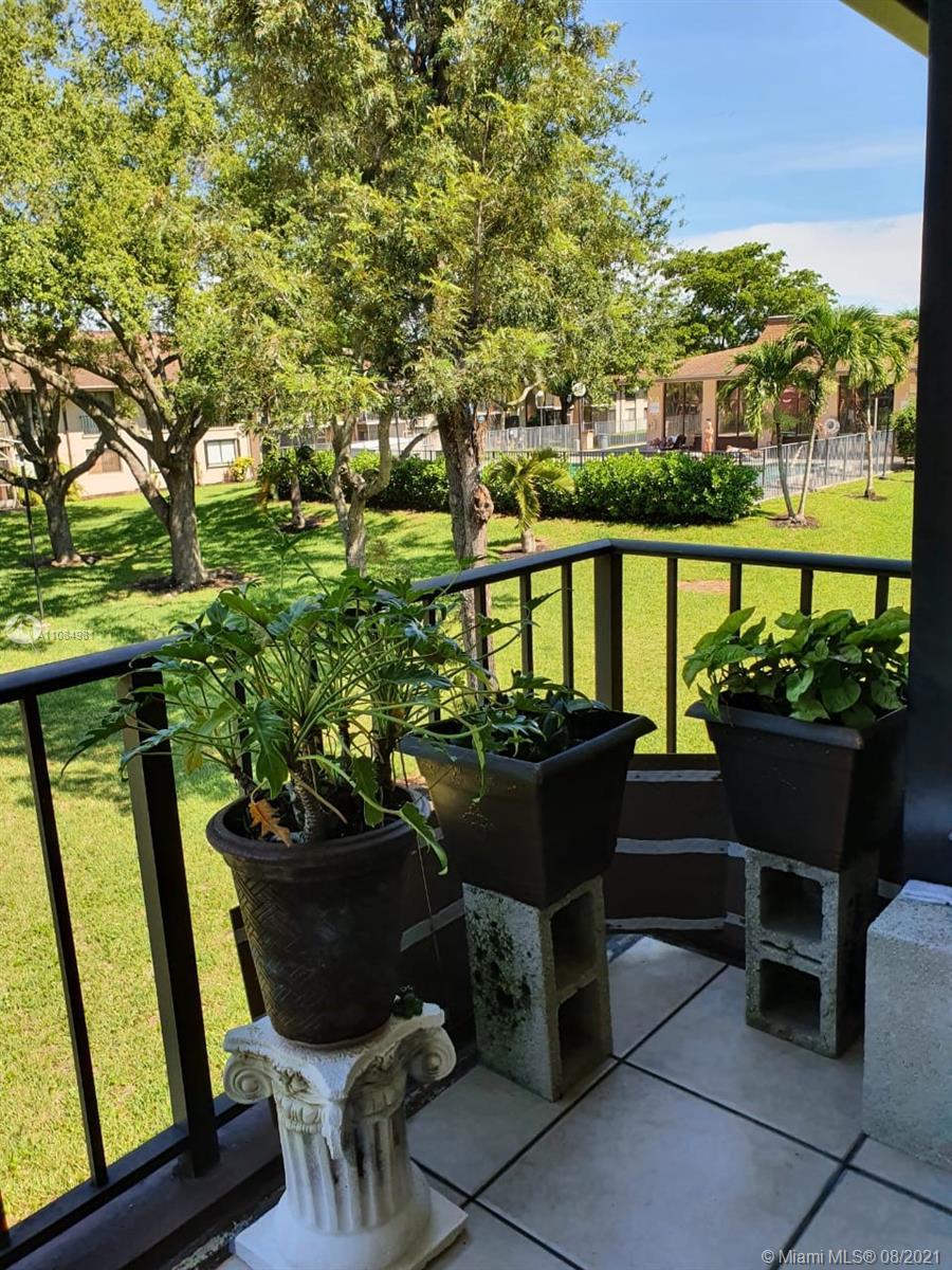 5759 Washington St # A22, Hollywood FL 33023 photo 2