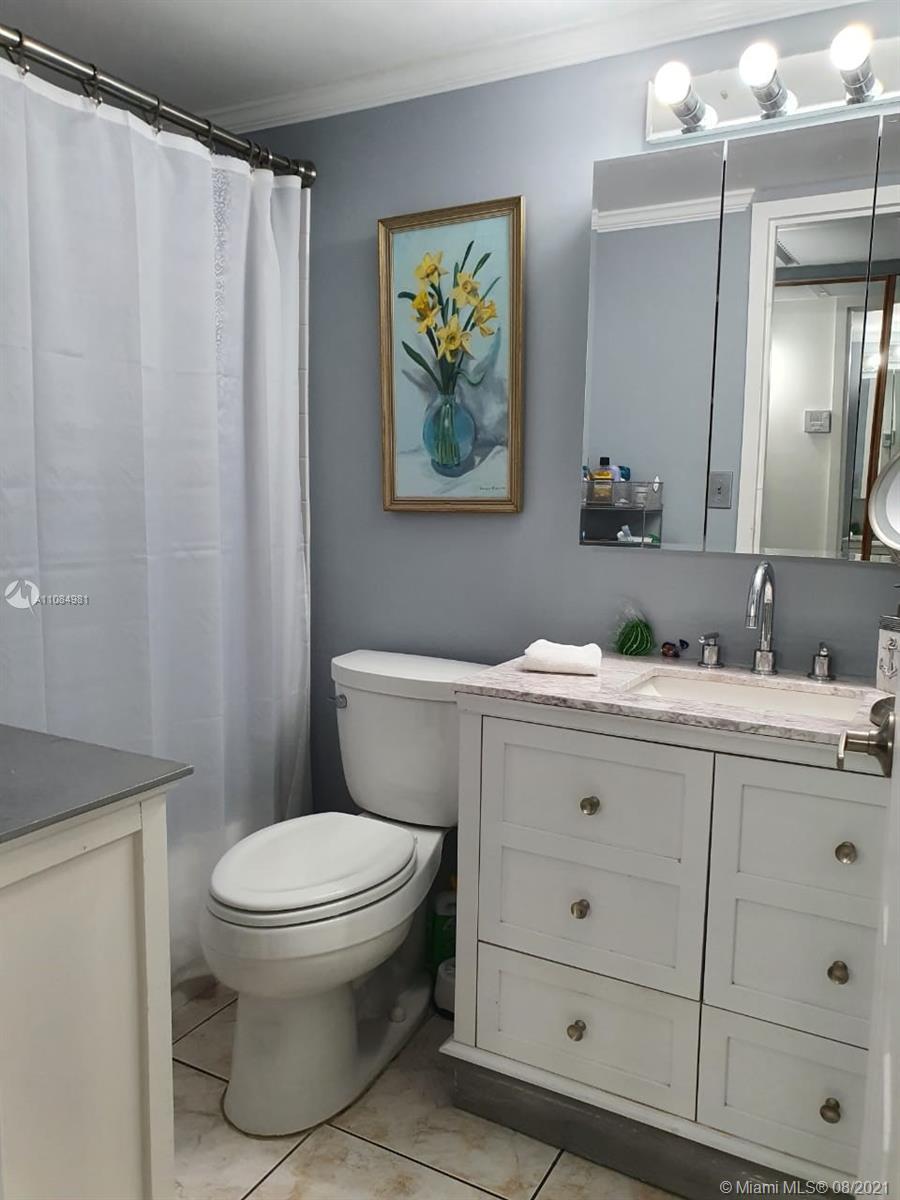 5759 Washington St # A22, Hollywood FL 33023 photo 3