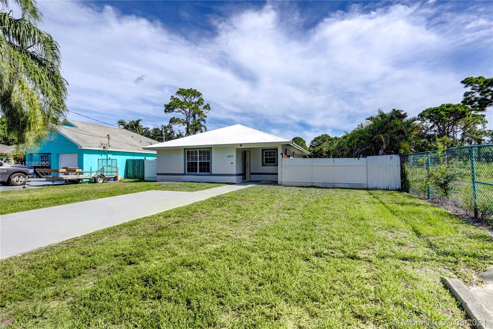 6633 4th, Jupiter FL 33478 photo 2