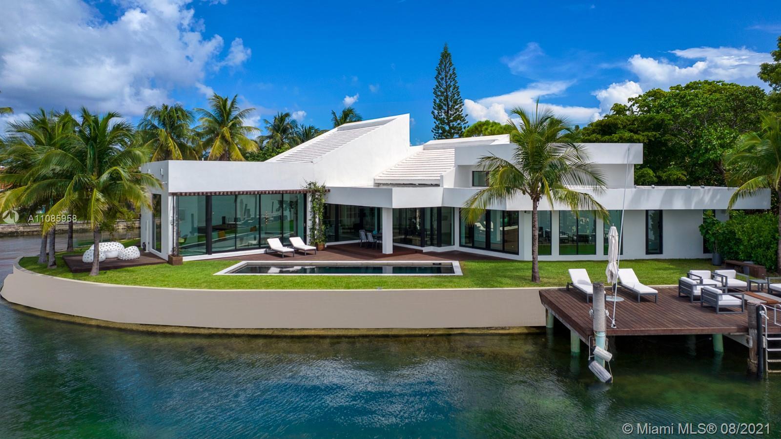 1137 N Biscayne Point Rd, Miami Beach FL 33141 photo 5