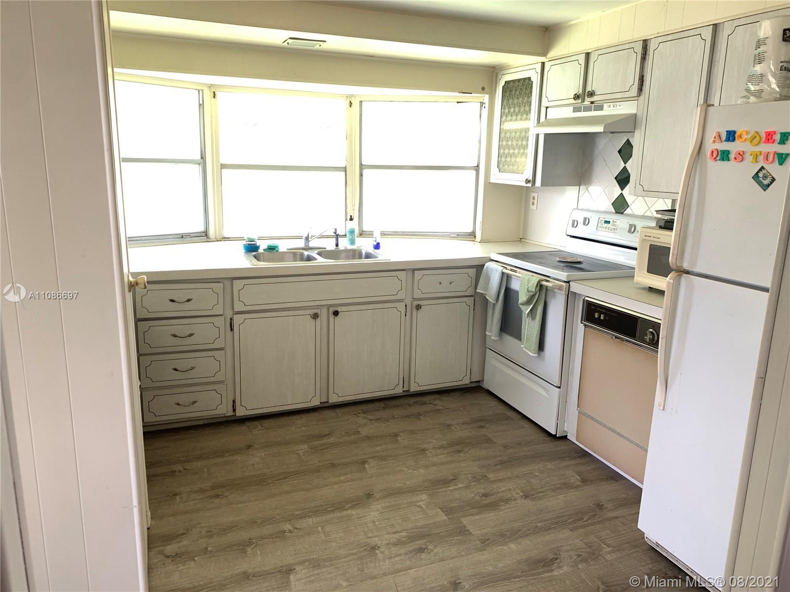 5204 SW 35TH ST, Davie FL 33314 photo 5
