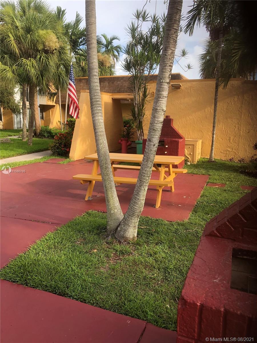 Miami, FL 33174 photo 4