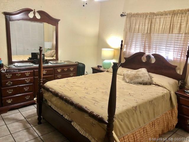 1629 NW North River Dr # 504, Miami FL 33125 photo 3
