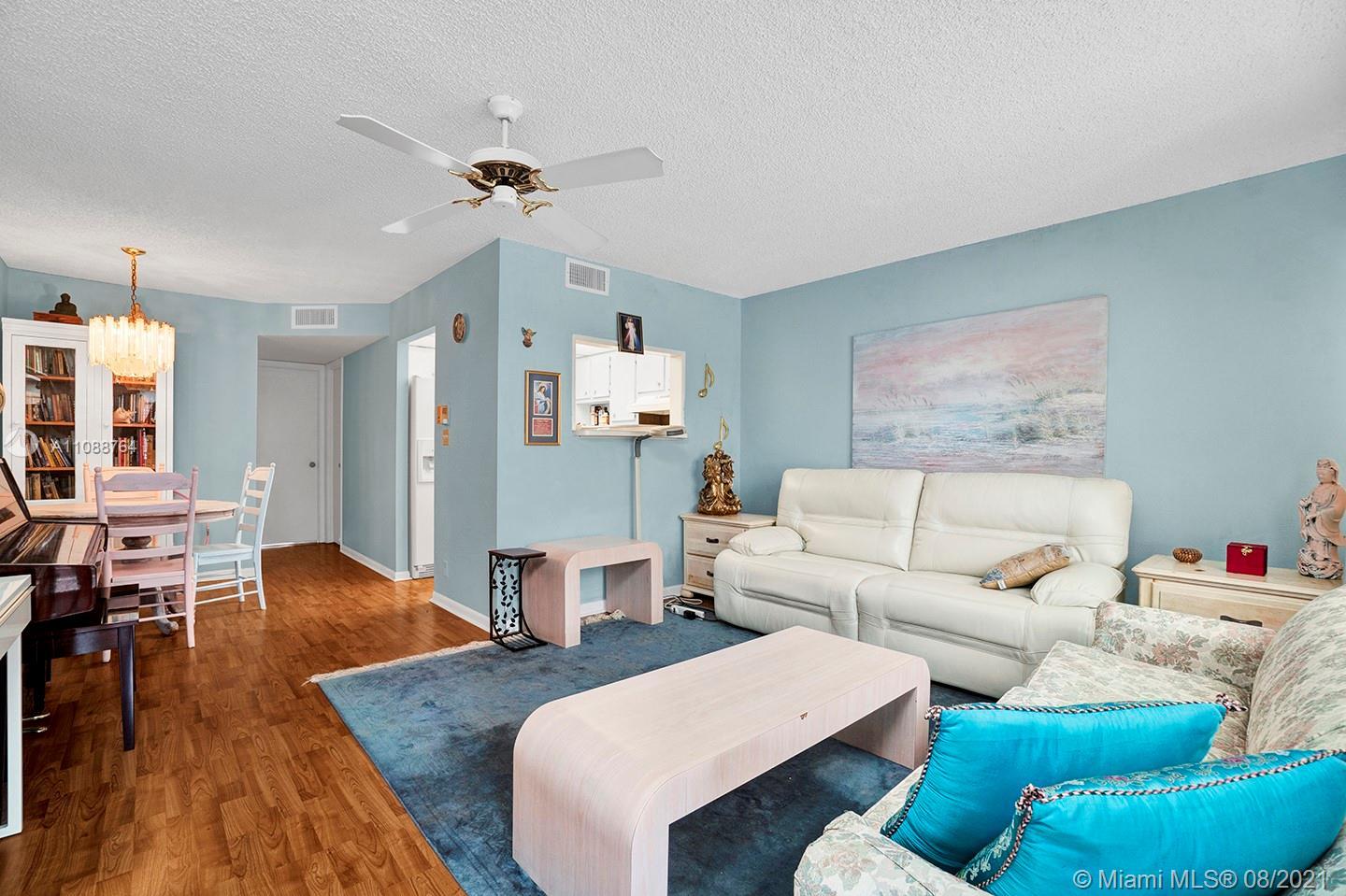 9121 Sunrise Lakes Blvd # 216, Sunrise FL 33322 photo 3