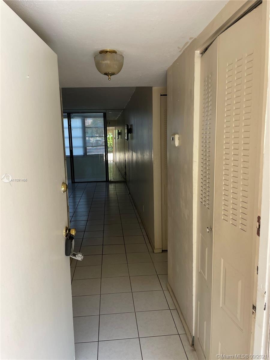 2811 Somerset Dr # 108, Lauderdale Lakes FL 33311 photo 5