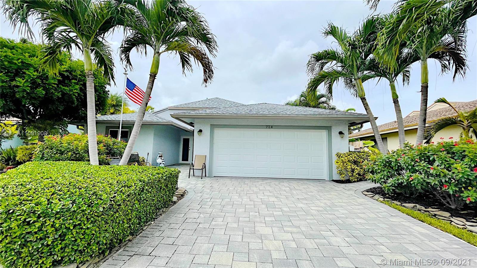 714 SE 3rd Ln, Dania Beach FL 33004 photo 3