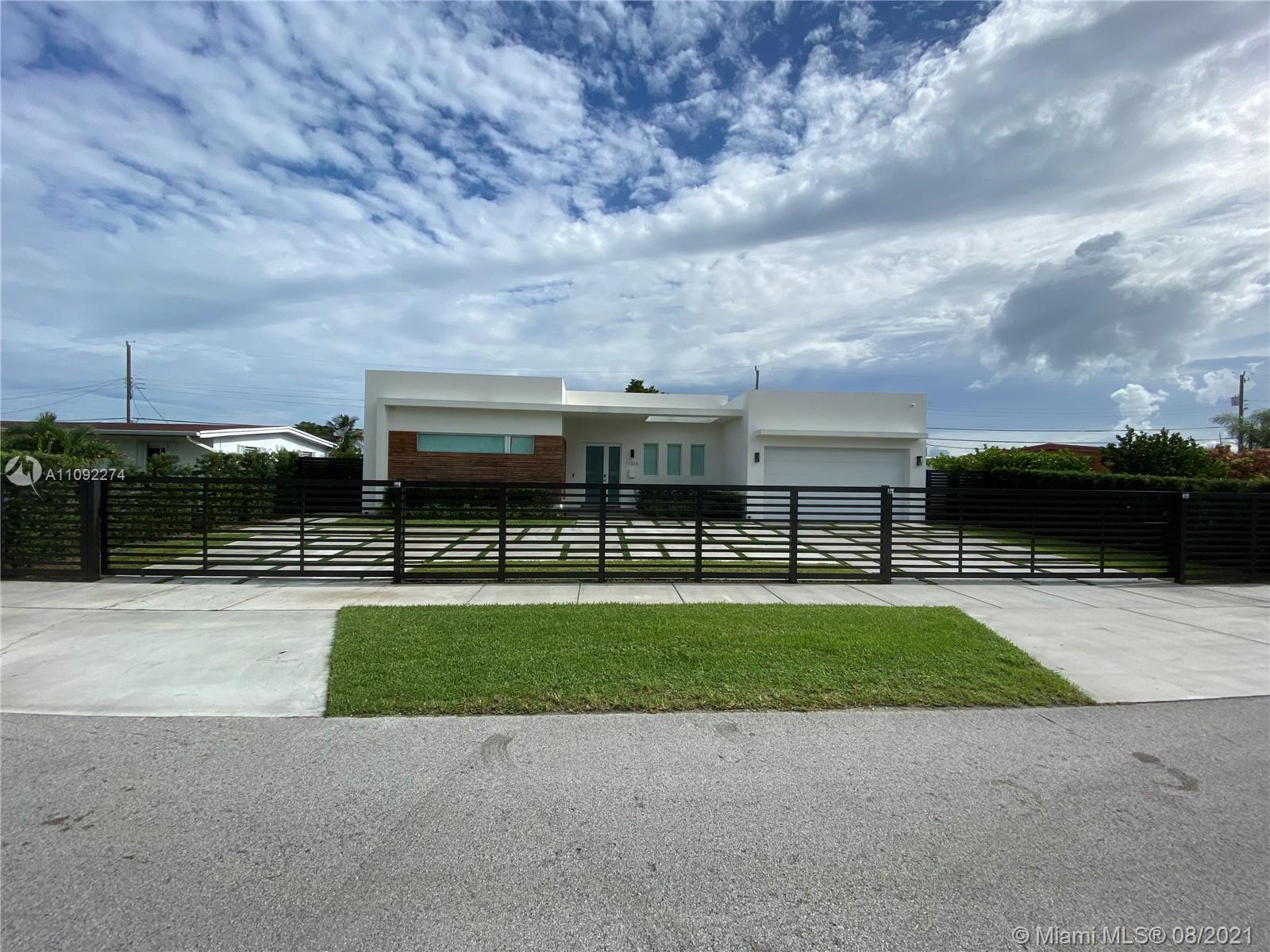 11315 SW 43rd Ln, Miami FL 33165 photo 2