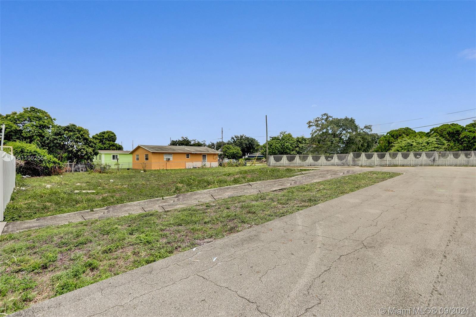 3101 NW 43rd St, Miami FL 33142 photo 3