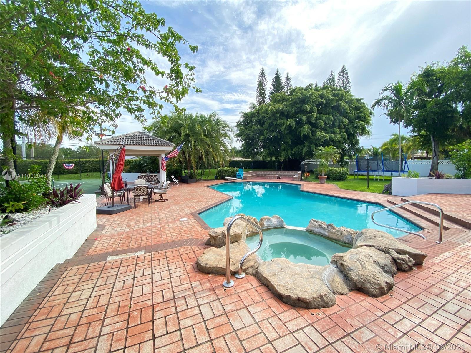 9981 NW 45th St, Coral Springs FL 33065 photo 5