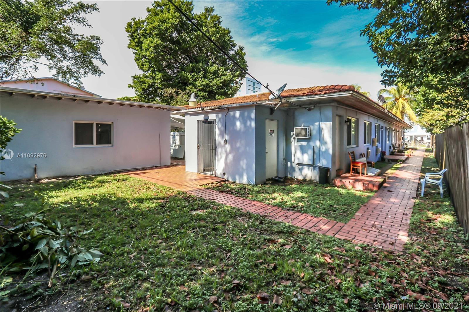 976 NW 6th St # 3, Miami FL 33136 photo 4