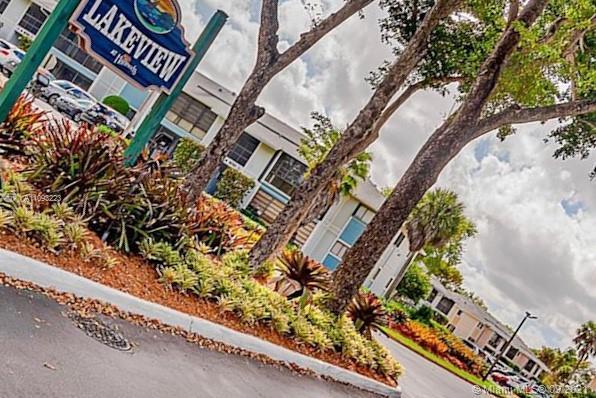 9701 Hammocks Blvd # A, Miami FL 33196 photo 2