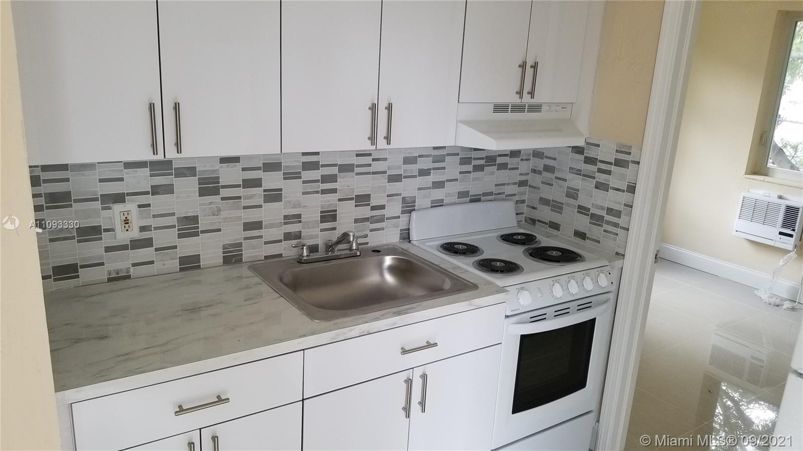 172 NW 12th St # 1, Miami FL 33136 photo 5