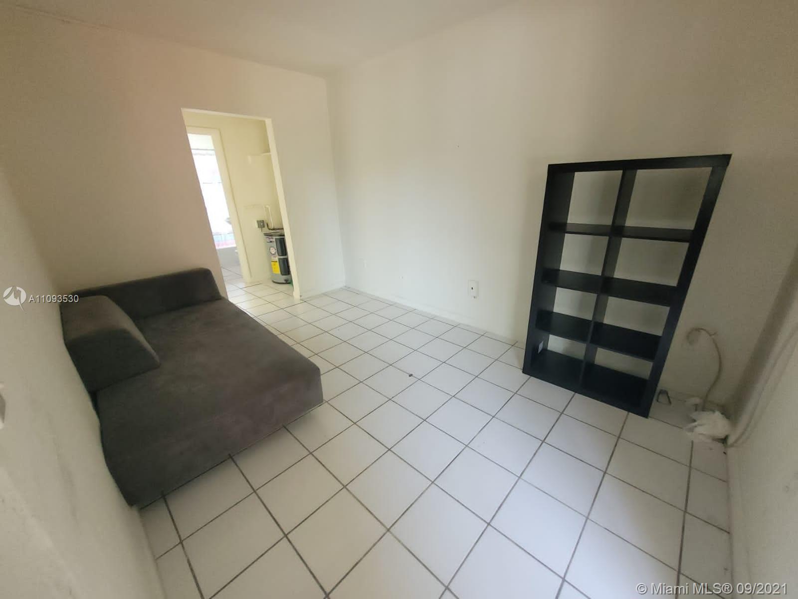 3669 Thomas Ave # 9, Miami FL 33133 photo 2