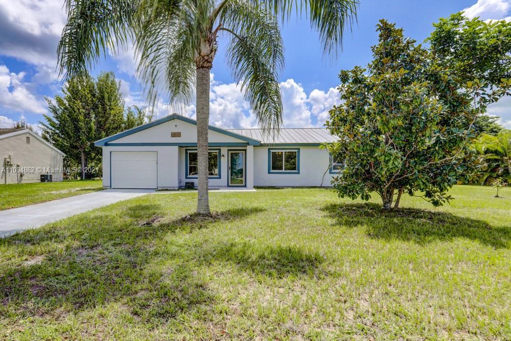 398 SW Bridgeport Drive, Port St. Lucie FL 34953