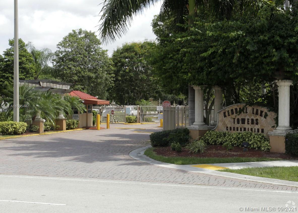 Miami, FL 33193 photo 4