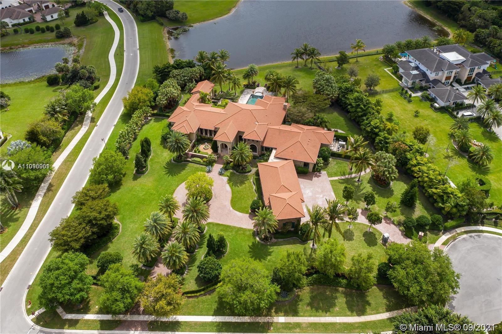 9500 Bent Grass Ct, Delray Beach FL 33446