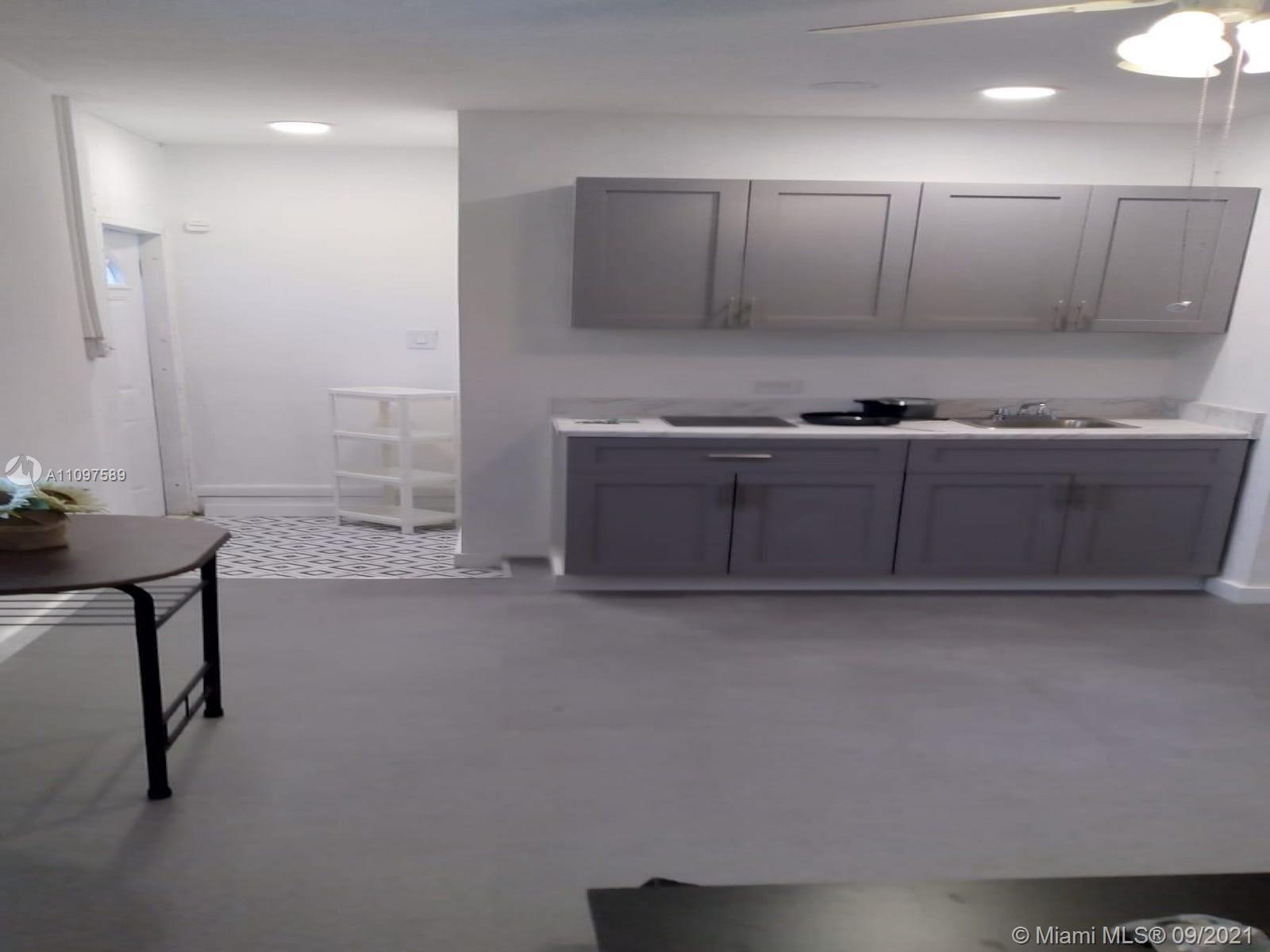 6900 SW 1st St # 6900, Margate FL 33068 photo 4