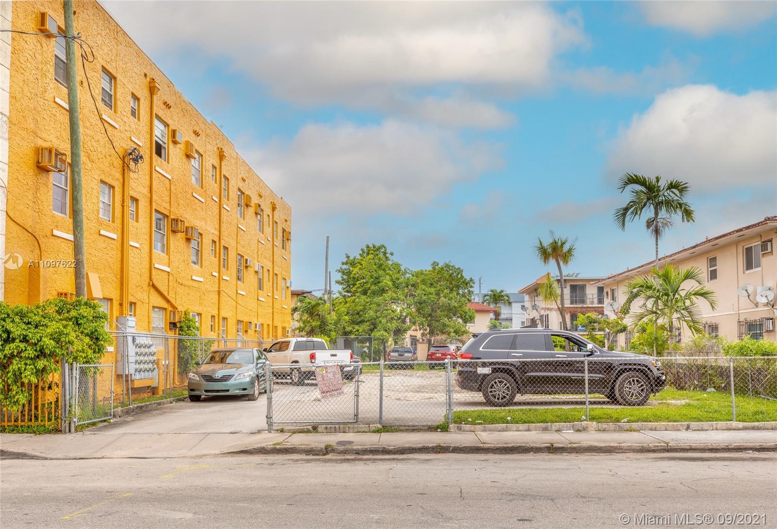 1037 NW 2nd St, Miami FL 33128