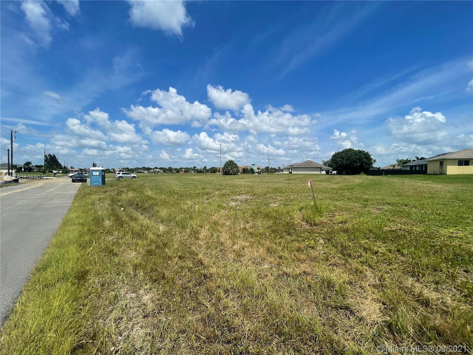 1156 SW 3rd St, Cape Coral FL 33991 photo 3