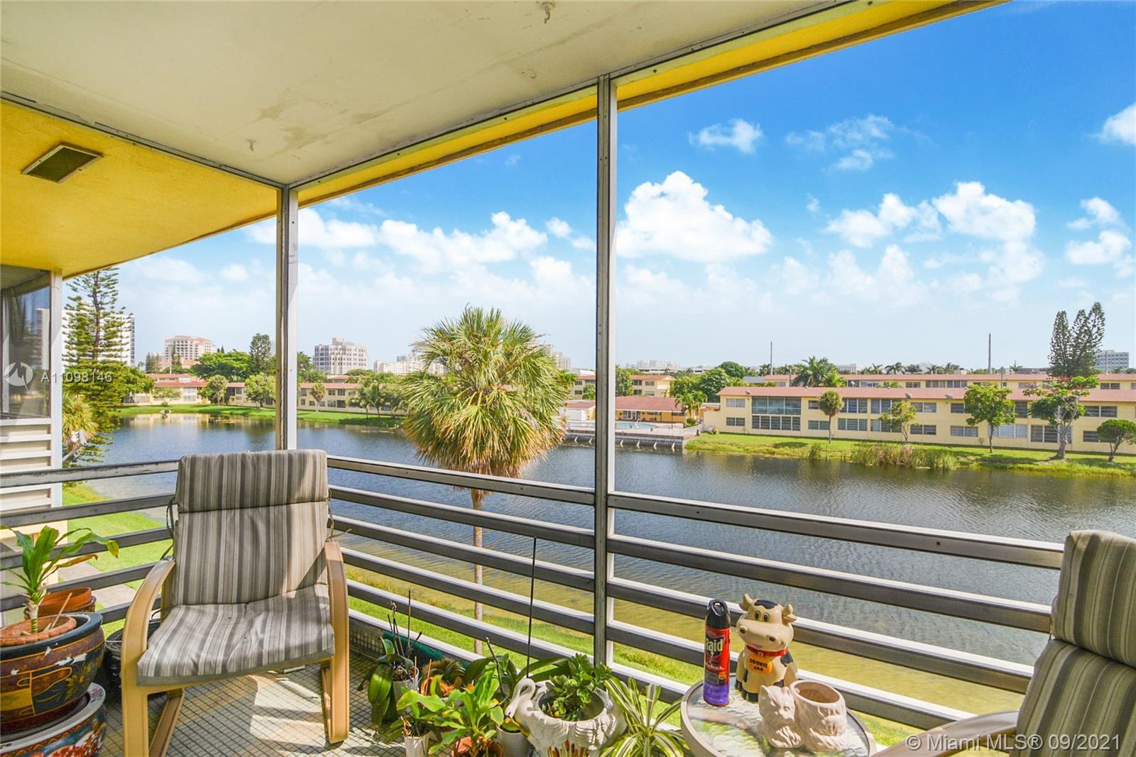 2880 NE 203rd St # 26, Aventura FL 33180