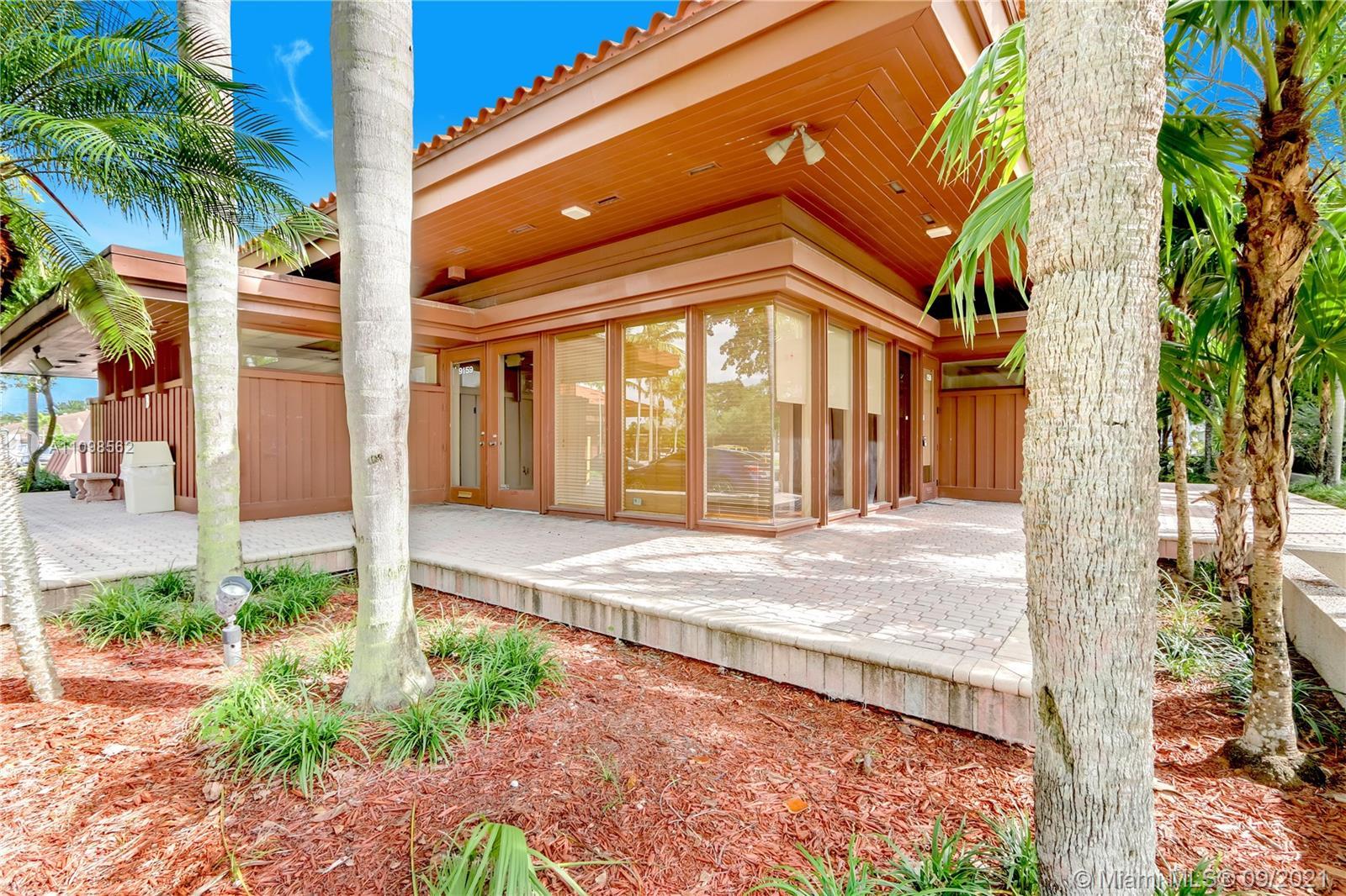 9159 SW 87th Ave, Miami FL 33176 photo 3