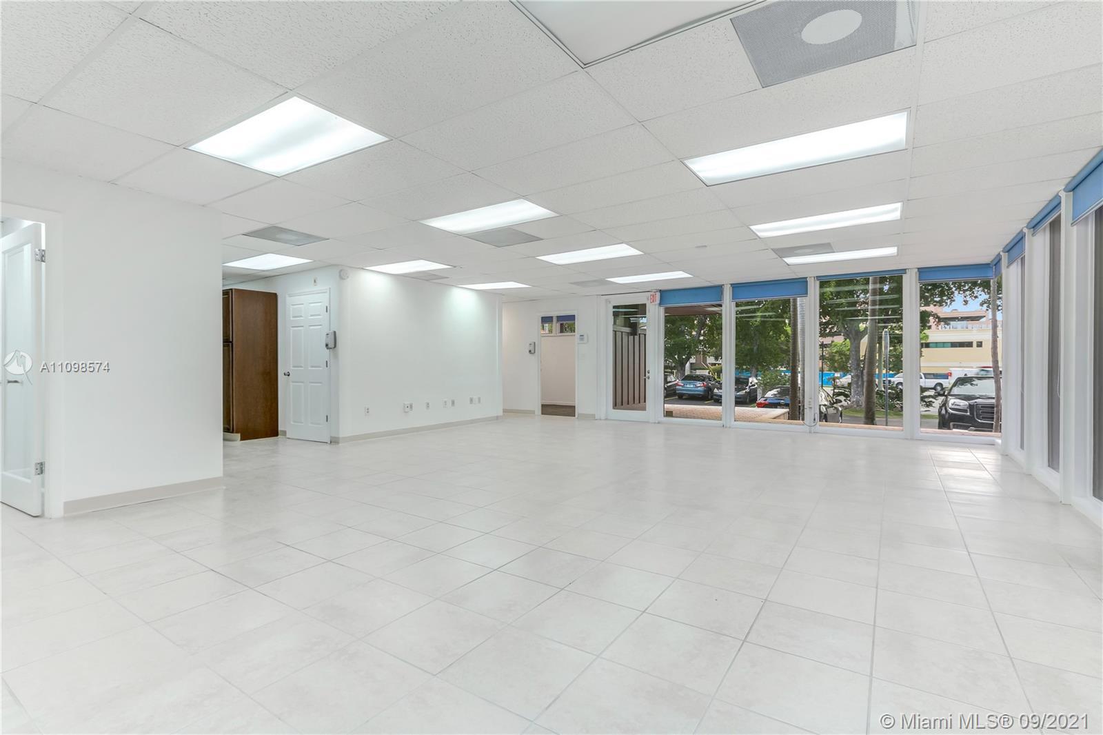 9117 SW 87th Ave, Miami FL 33176 photo 4
