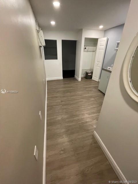 8 NW 33rd Ave # 1, Miami FL 33125