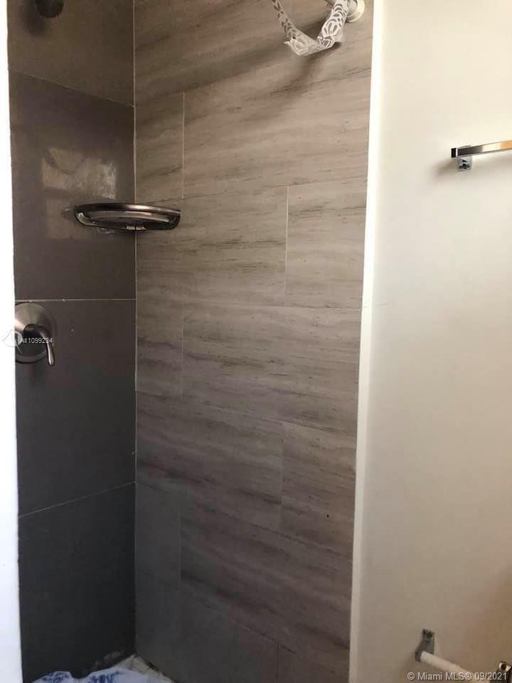 8 NW 33rd Ave # 1, Miami FL 33125 photo 5
