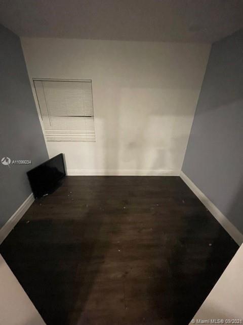 8 NW 33rd Ave # 1, Miami FL 33125 photo 4