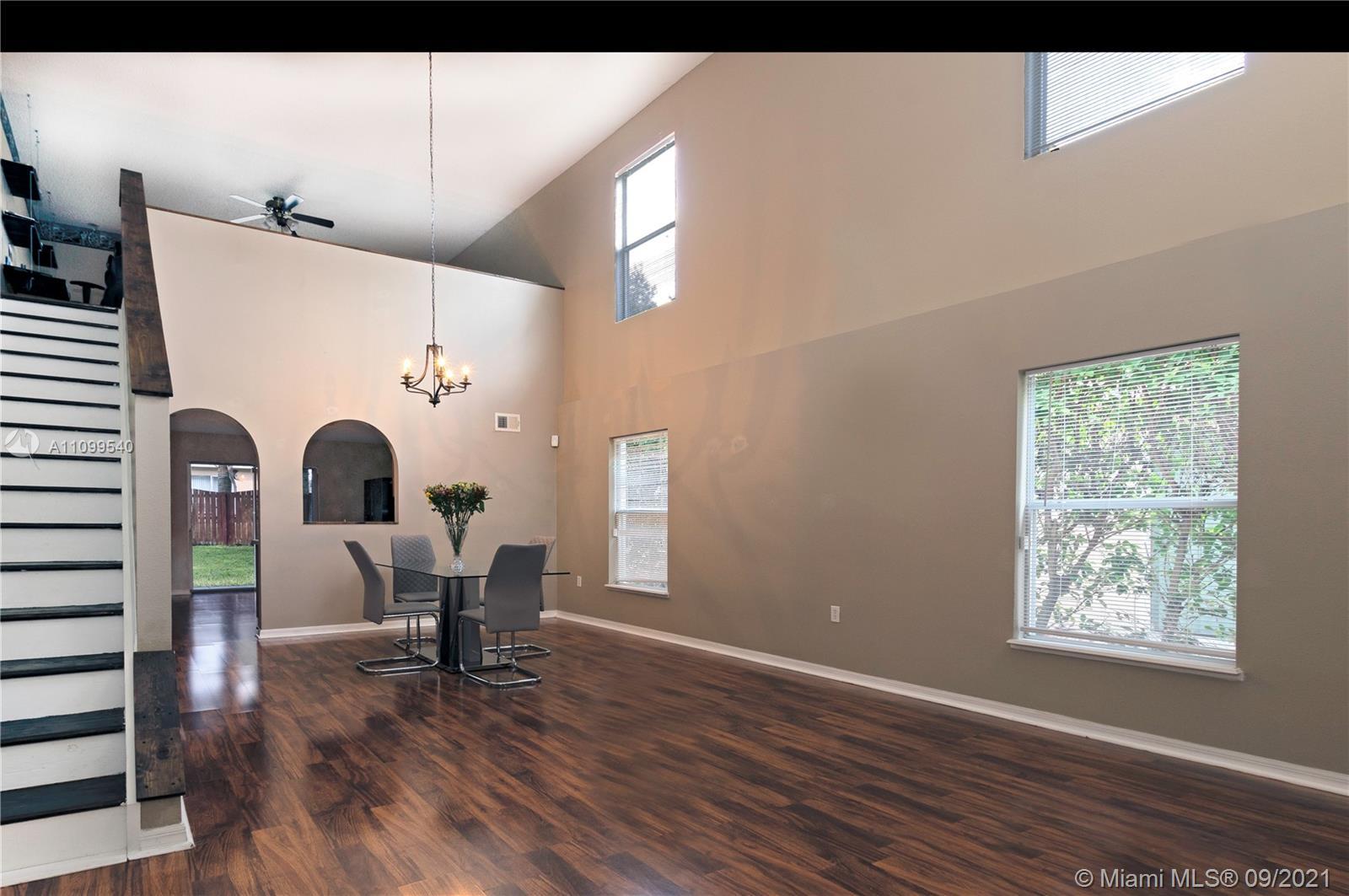 2025 Whispering Trails Blvd, Winter Haven FL 33884 photo 3