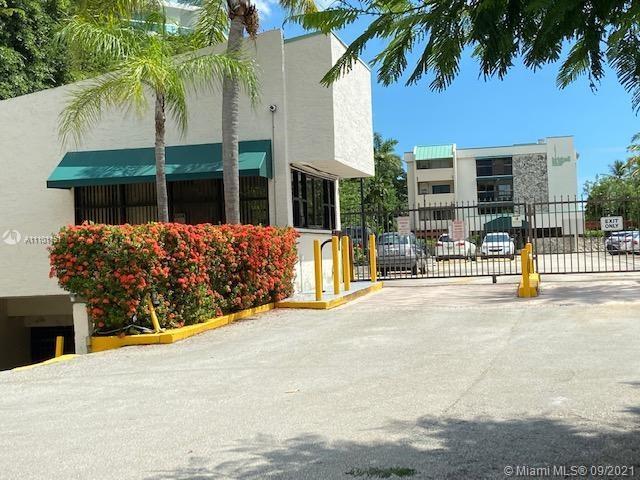 2201 Brickell Ave # 30, Miami FL 33129 photo 2