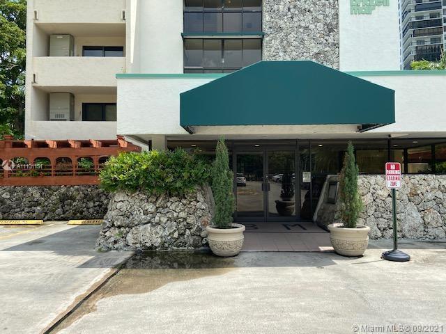 2201 Brickell Ave # 30, Miami FL 33129 photo 5