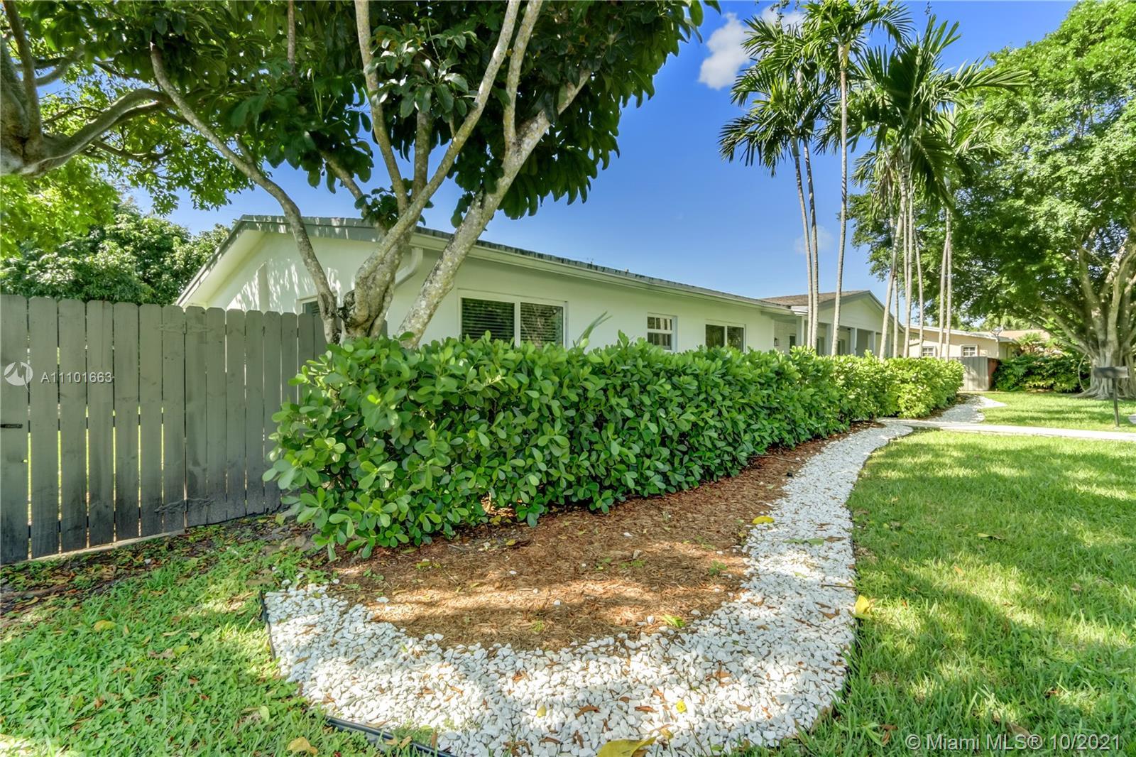 7600 SW 141st St, Palmetto Bay FL 33158 photo 4