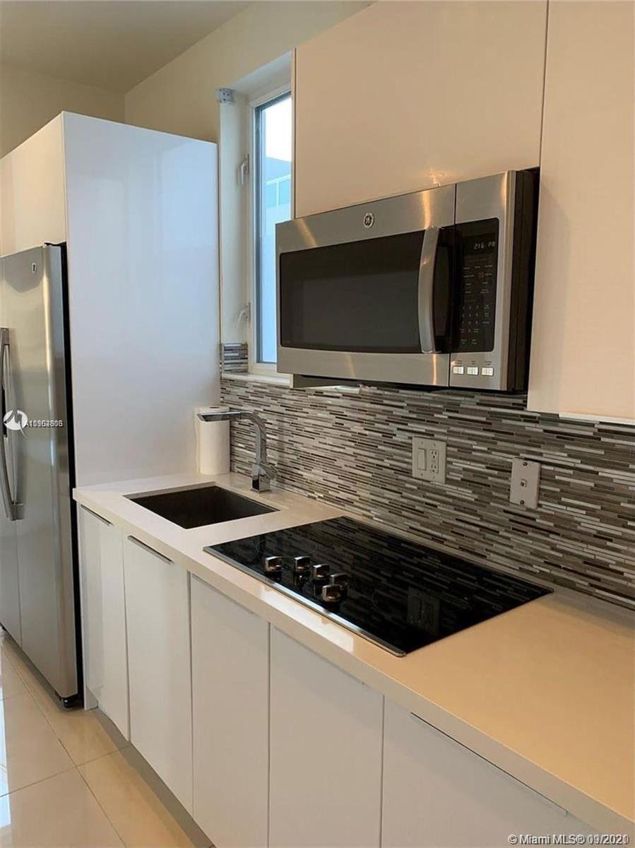 6425 NW 104th Path # 6425, Doral FL 33178