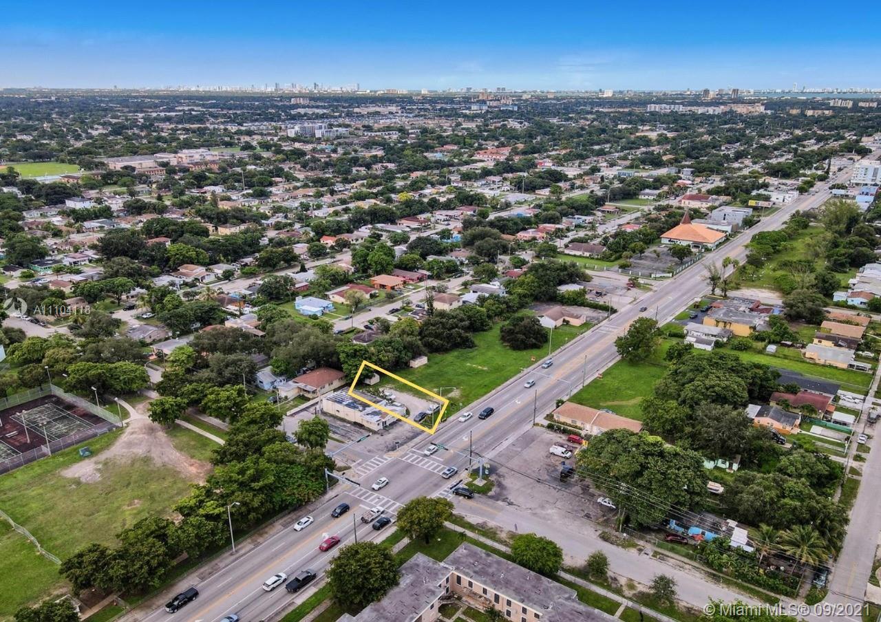 2075 NW 54th St, Miami FL 33142 photo 3