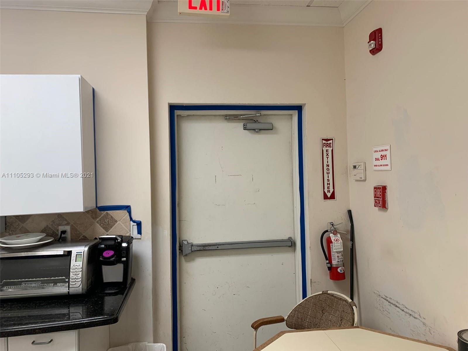 2740 E Oakland Park Blvd # 100, Fort Lauderdale FL 33306 photo 3