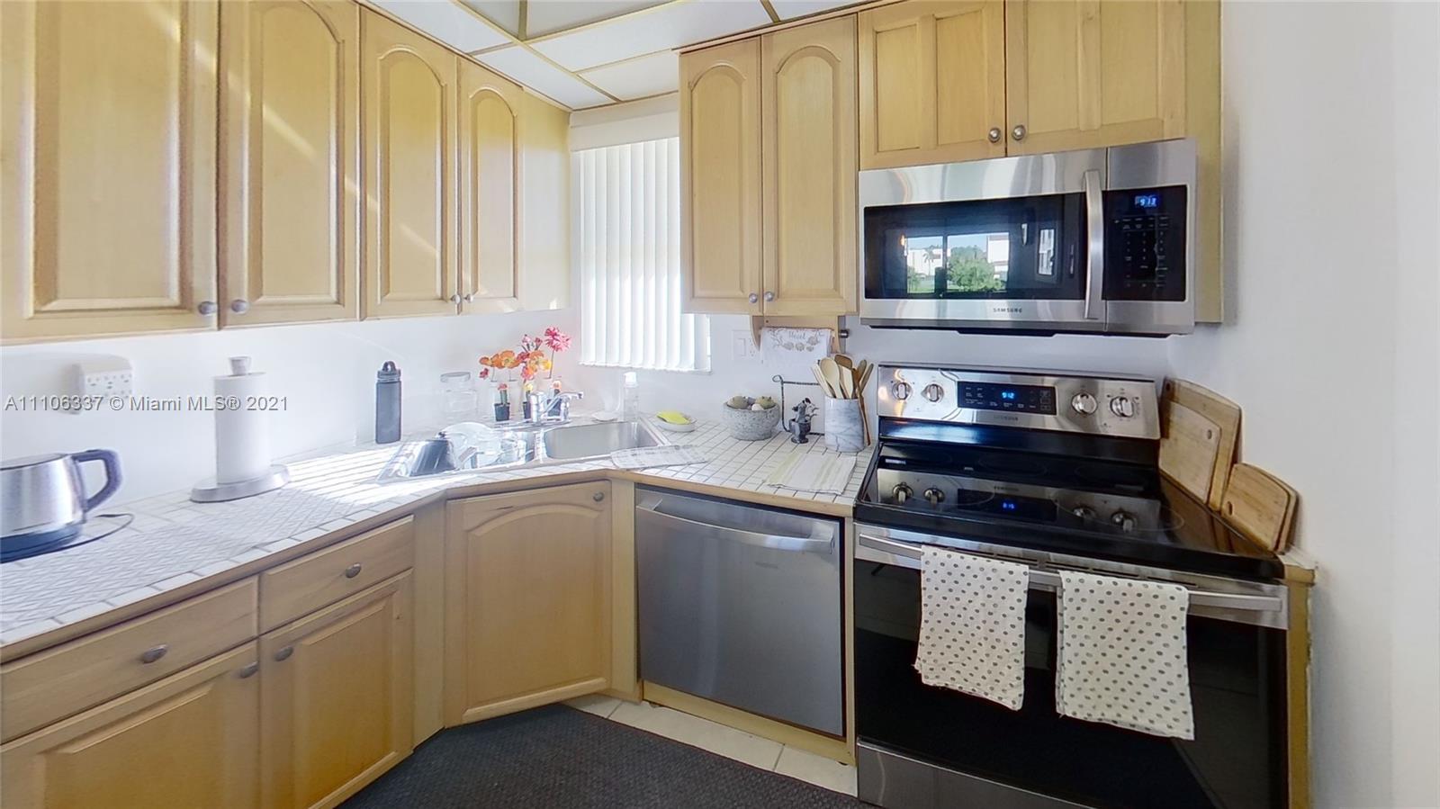 8900 Washington Blvd # 205, Pembroke Pines FL 33025 photo 3