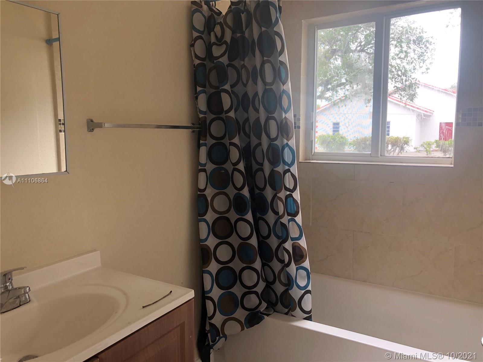 1940 Washington Ave # 3, Opa-Locka FL 33054 photo 2