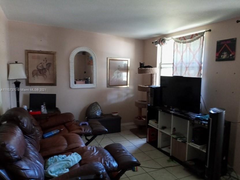 161 SE Bonita Ct, Port St. Lucie FL 34983 photo 2