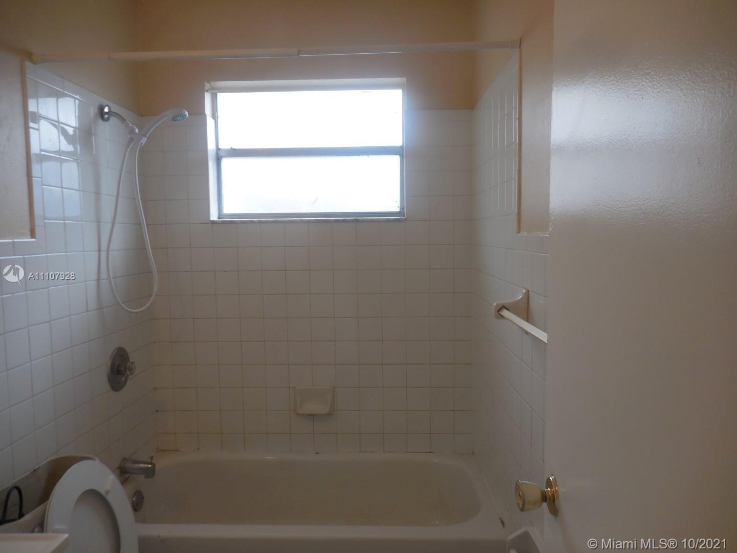 1690 SW 27th Ct # 2, Fort Lauderdale FL 33315 photo 4