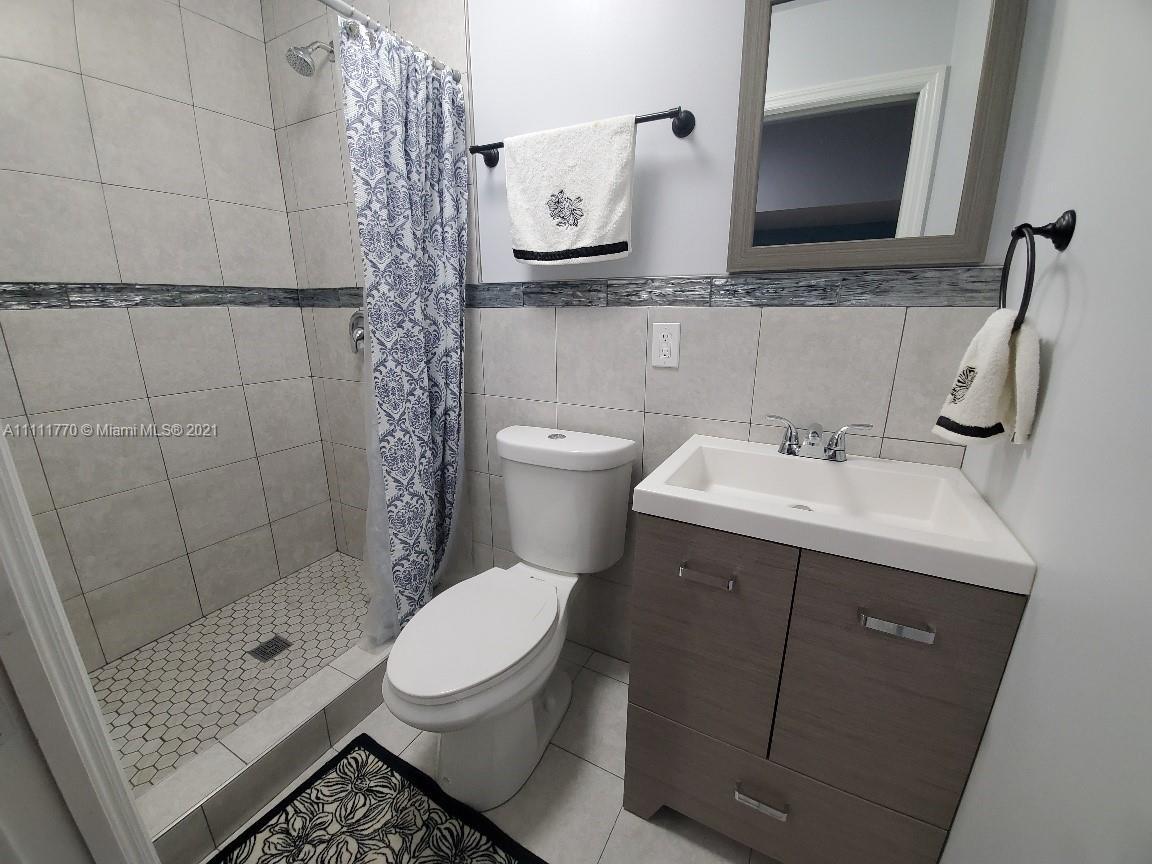 16025 SW 53rd Ter, Miami FL 33185 photo 5