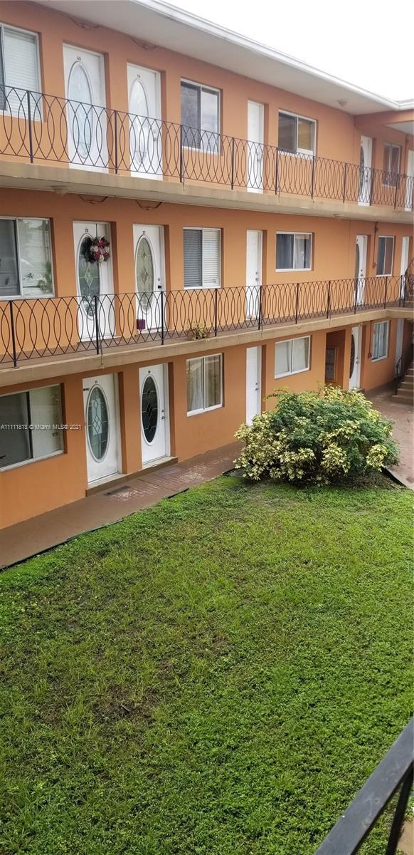 2330 NW 11th St # 33, Miami FL 33125