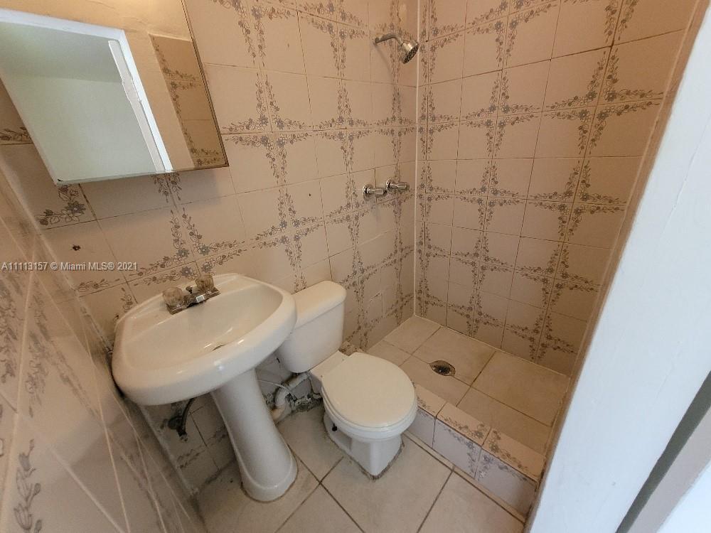 1767 NW 5th St # 5, Miami FL 33125 photo 4