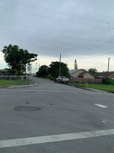542 SW 5th Ave, Homestead FL 33030 photo 4