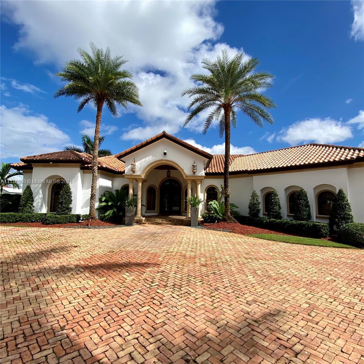425 NW 119th Ave, Miami FL 33182 photo 2