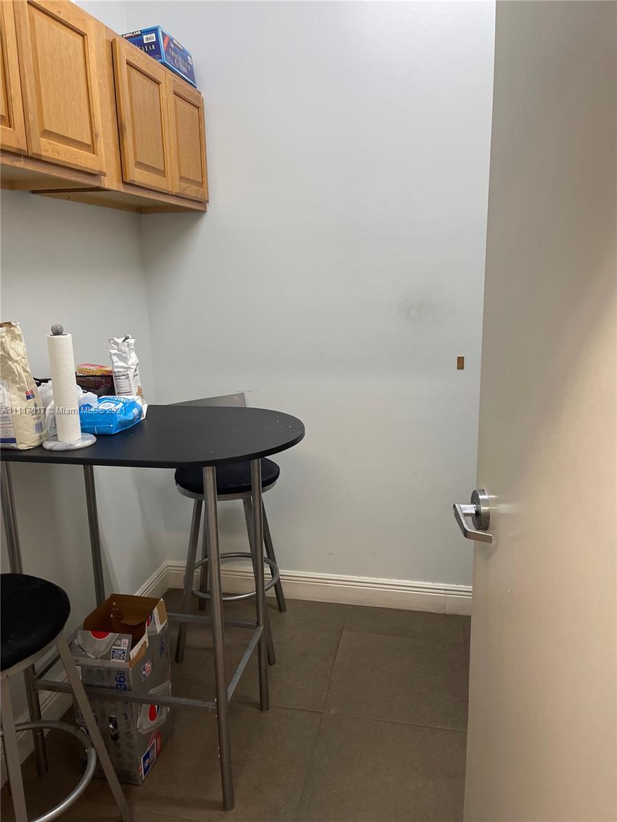 9990 NW 14th St # 9, Doral FL 33172 photo 4