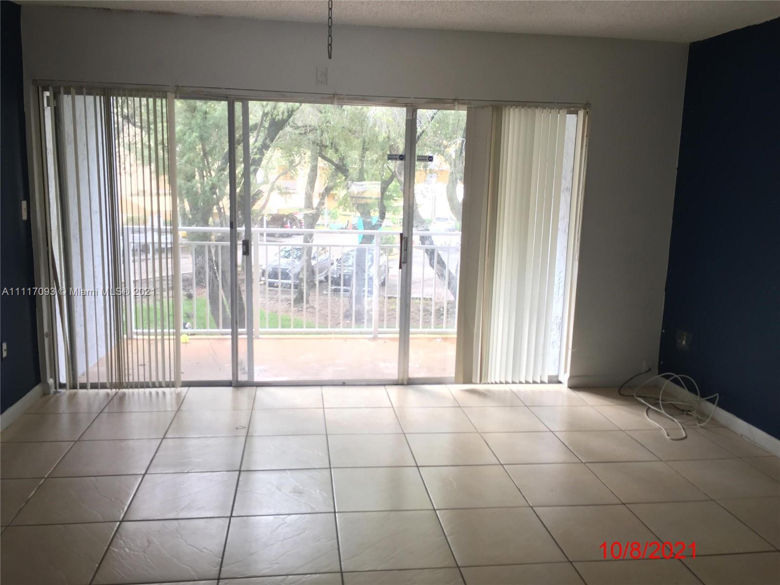 9363 Fontainebleau Blvd # H227, Miami FL 33172 photo 4