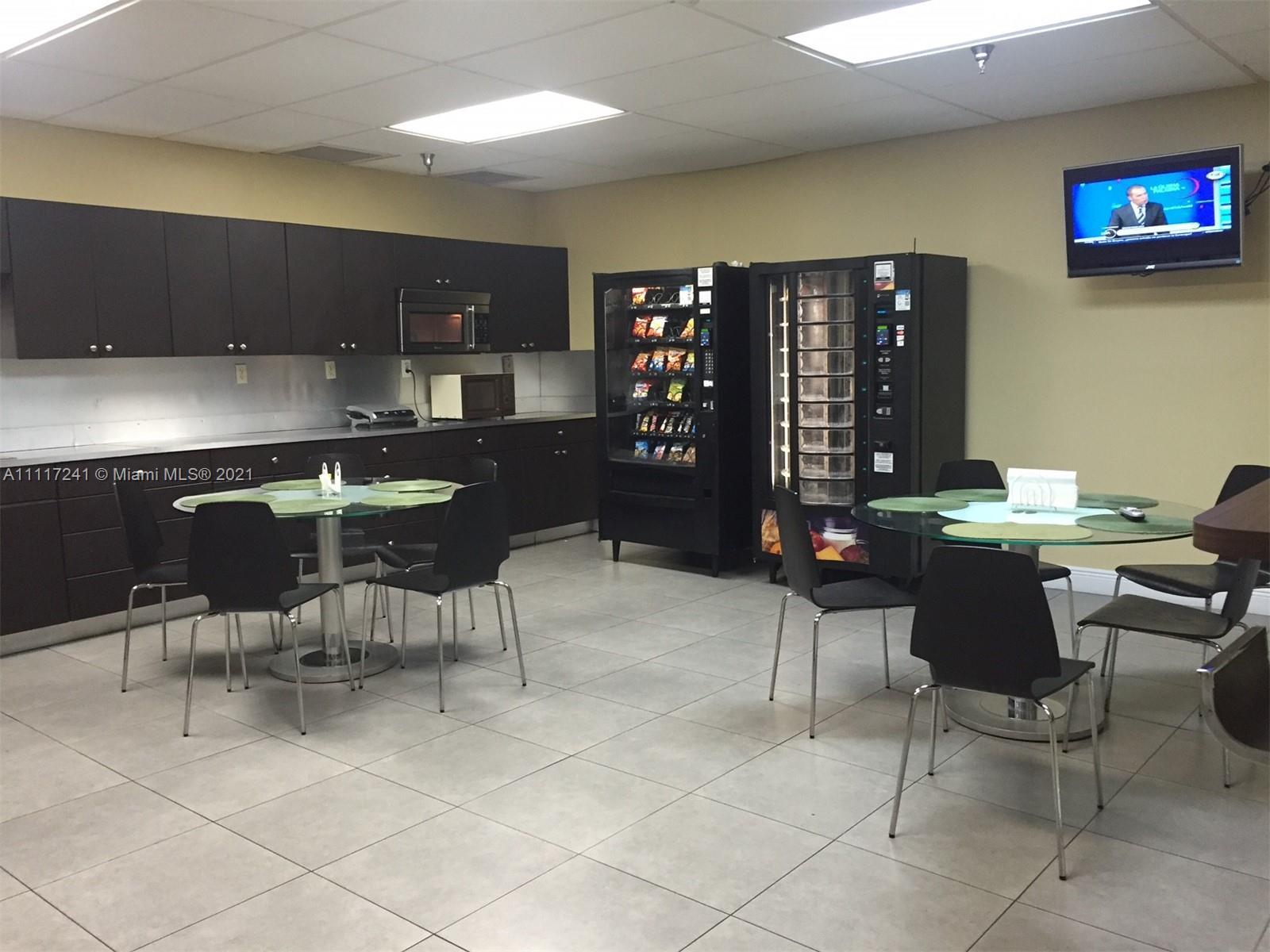 2801 NW 74th Ave # 16, Miami FL 33122 photo 3